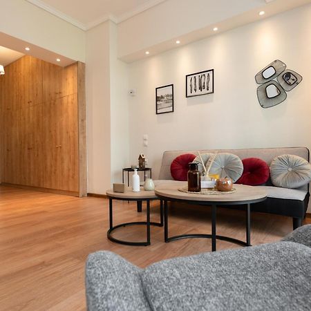 Contemporary Apartment Made Of Wood And Stone. Atena Exterior foto