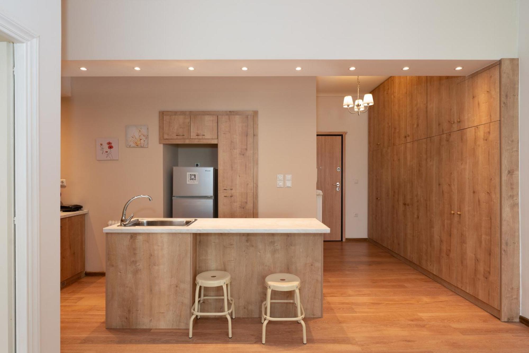 Contemporary Apartment Made Of Wood And Stone. Atena Exterior foto